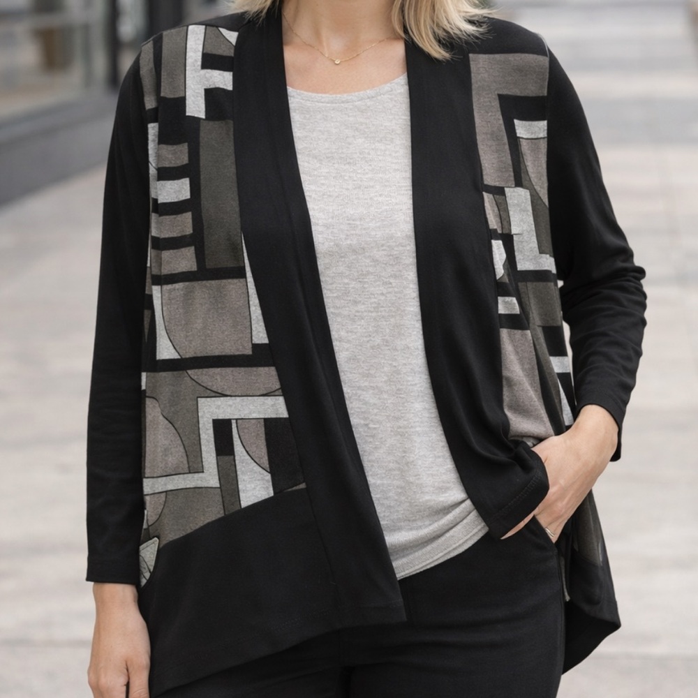 Alfred Dunner Black and Gray Geometric blouse